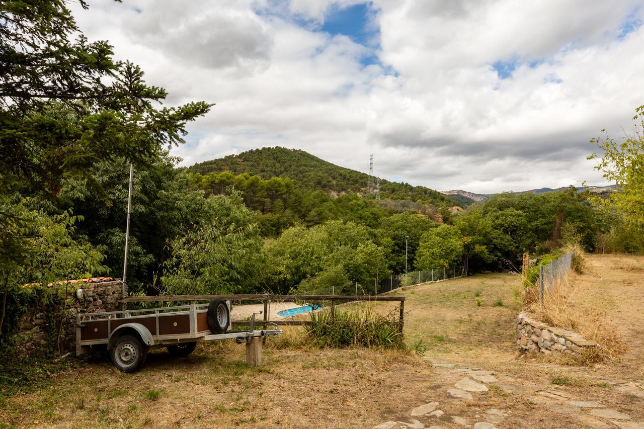 Alberg La Solana Salas de Pallas ภายนอก รูปภาพ